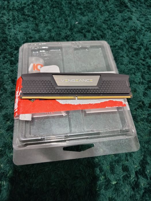 Plăcuță memorie RAM Corsair Vengeance