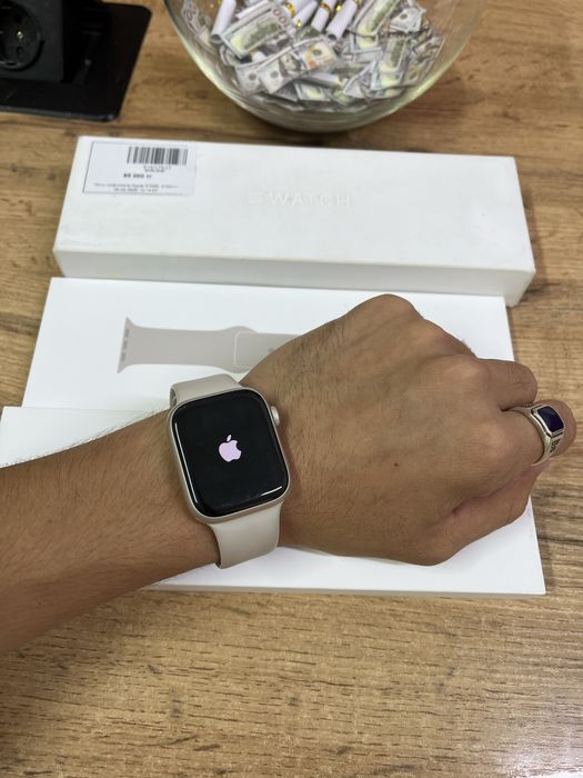 Часы Apple Watch 9/45 mm