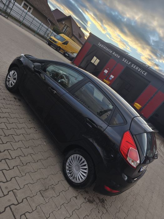 FORD Fiesta 2013 — imagine 2
