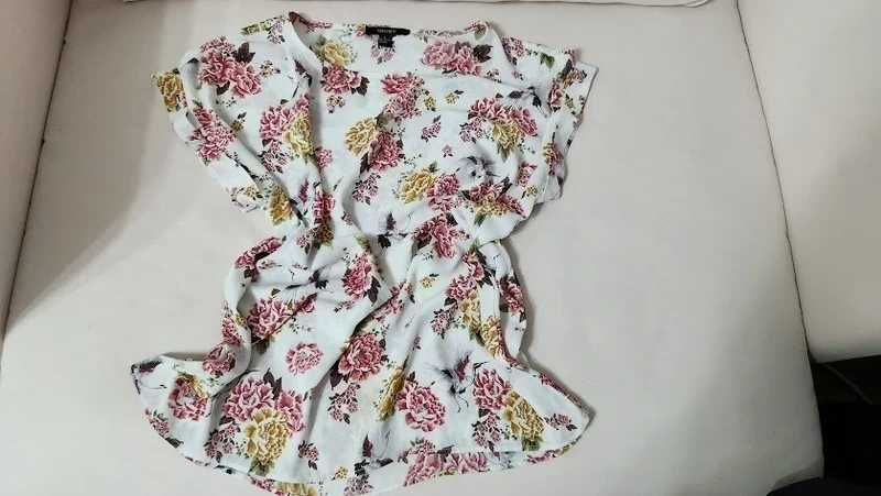 Bluza/Tricou/Top Forever 21,marimea M,stare f buna