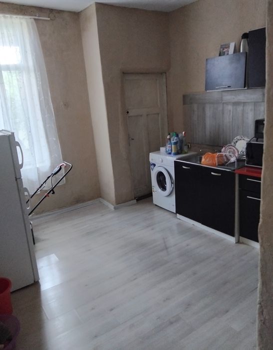 Продава се Етаж от къща в Дупница - 80 кв.м за 376 €/кв.м - Снимка #2