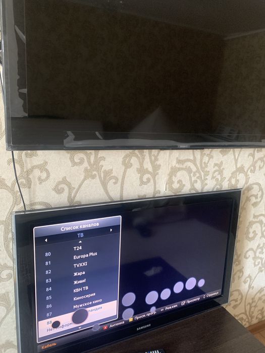 Телевизор samsung LE40D550