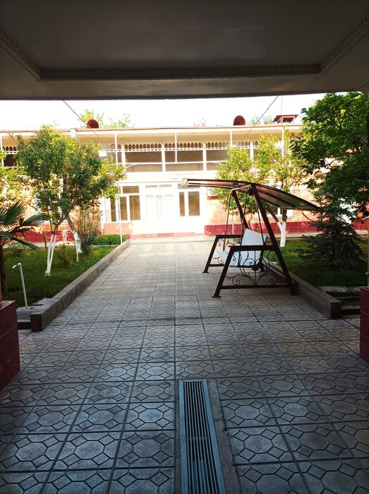 Назарбек Nazarbek харакат 8 sotix uchastka sotiladi,yarmi xam sotiladi