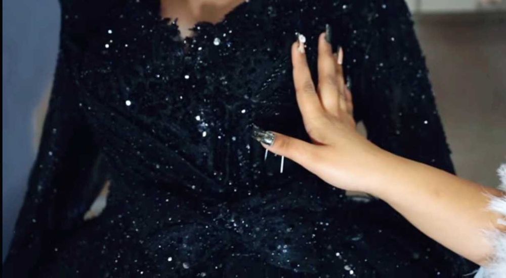 Булченска рокля черна