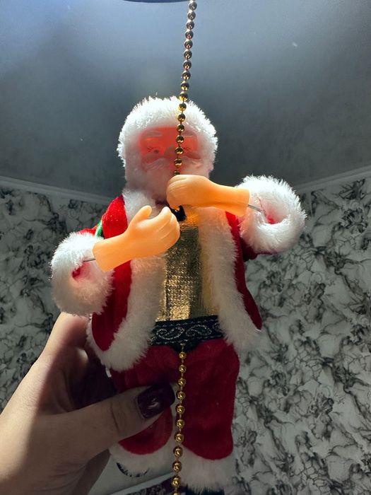 Музыкальный дед мороз