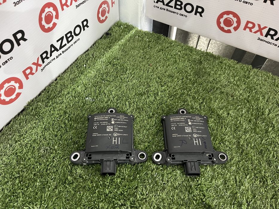 Датчик слепых зон Toyota Highlander 2014-19