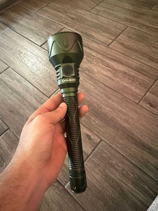 Lanterna Olight Javelot Pro 2