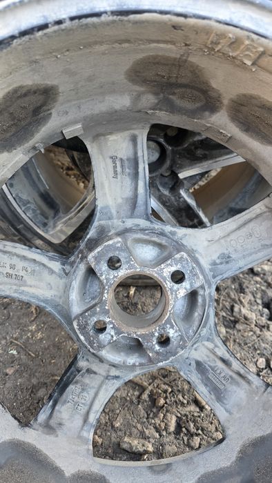 Диски r17 4.100 ваз немцы резина