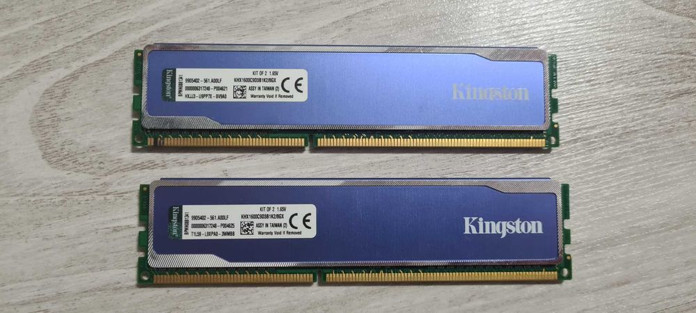 Kit RAM DDR3 2x4GB, placute cu radiator