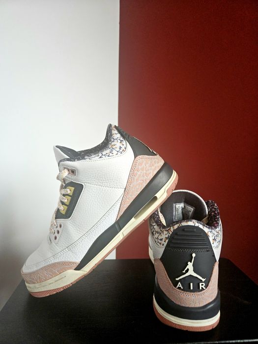 Air Jordan 3 Retro Vintage Floral