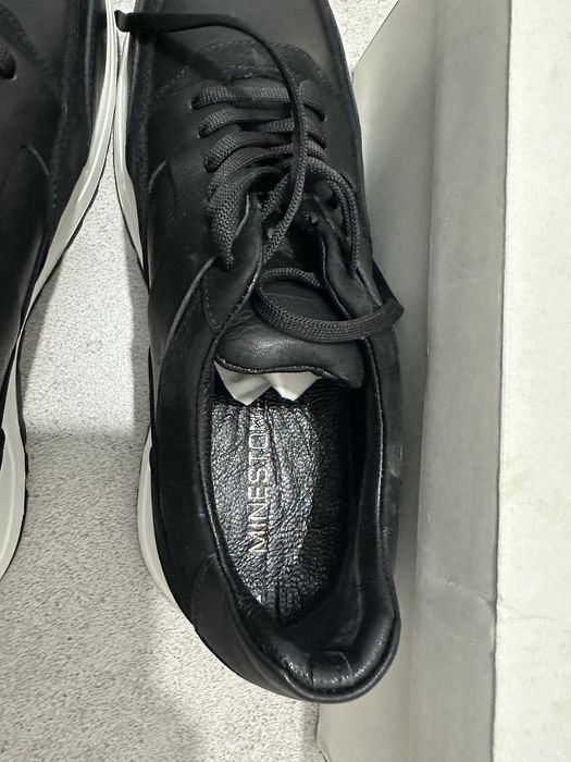 Кроссовки новый ………