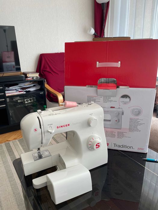 Шевна машина Сингер Традиционал 2250