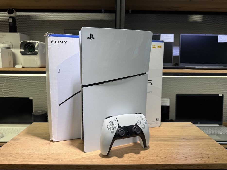 Sony PlayStation 5 Slim, 1 TB, 1 джойстик, 12.70 версия, 2268/А10