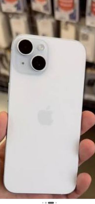 Продам Iphone 15 в отличном состоянии