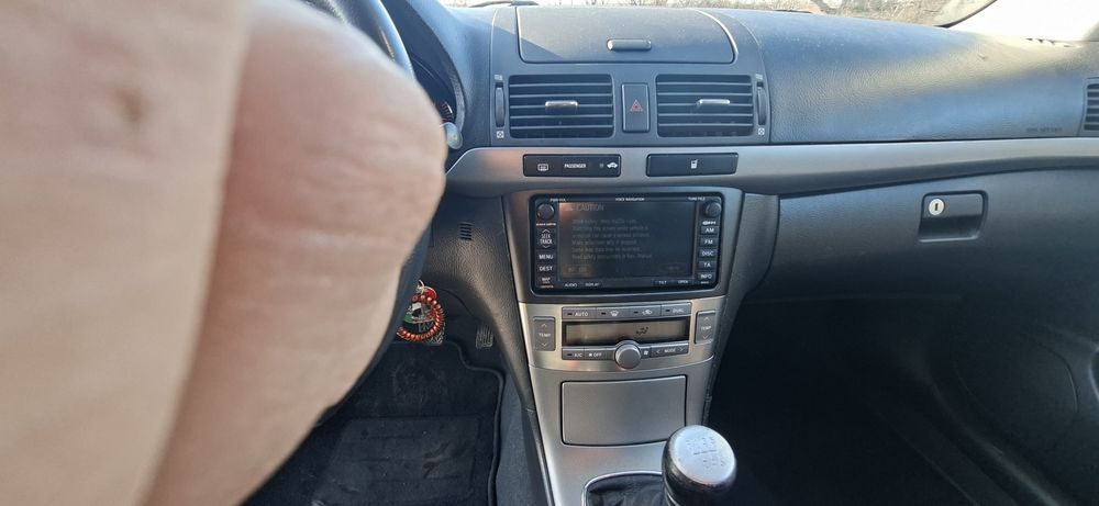 Тойота авенсис 2.0 126кс.2008г