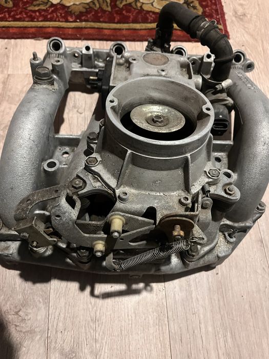 Продам инжектор на Мерс