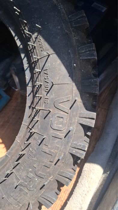 Шины летние 2 штуки летние.срочно