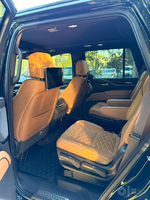 Cadillac Escalade. Насич. савдога. берилади