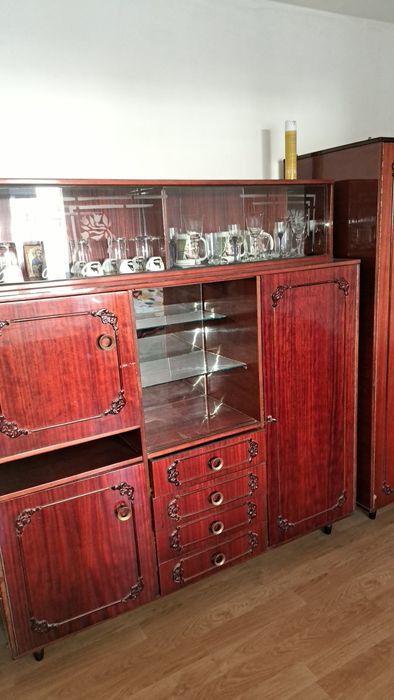 Închiriez  apartament