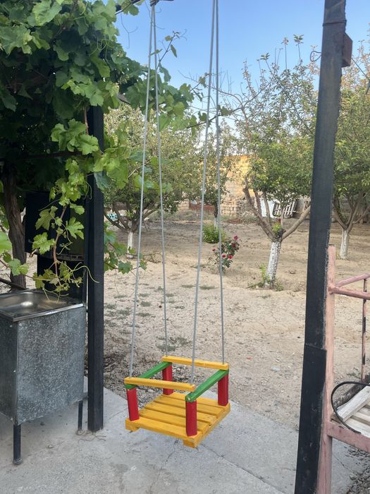 Әткеншек сатылады