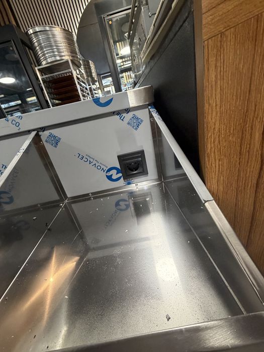 Хладилен плот бар стейшън