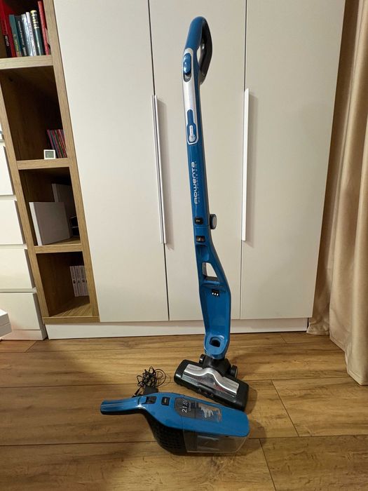 Aspirator vertical 2 în 1 Dual Force Cyclonic Rowenta, fara fir