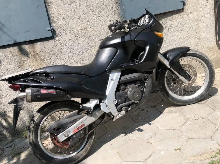 Aprilia pegaso 650 2003