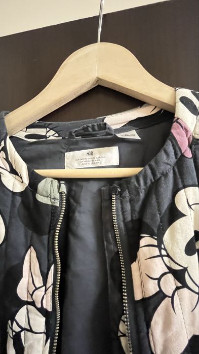 Детско яке H&M. Преходен модел с Мики Маус.