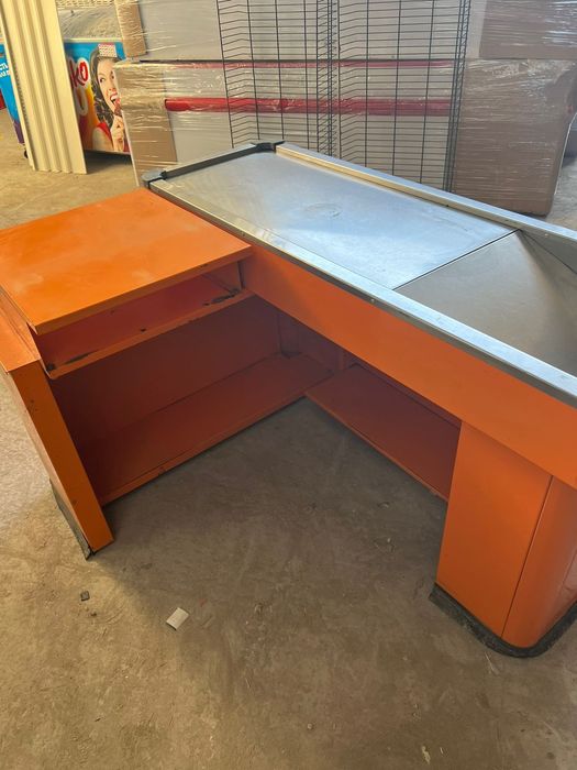 Кассовый бокс, кассовый стол