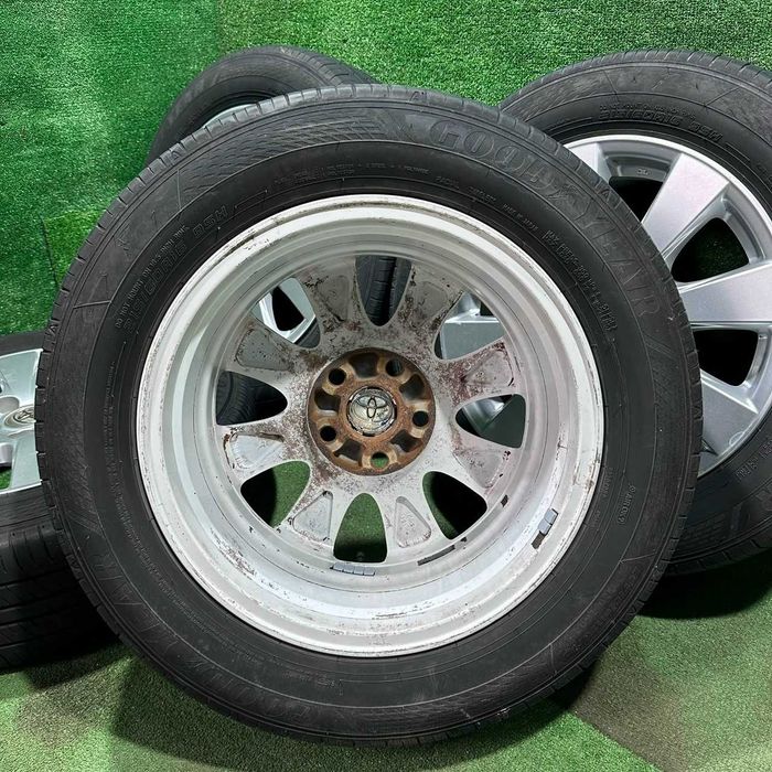 Продам Оригинальный диск с шинами Goodyear EfficientGrip Eco 215/60R16