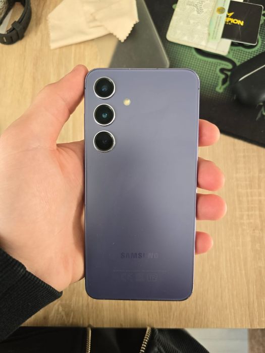 Продам самсунг с24 256гб