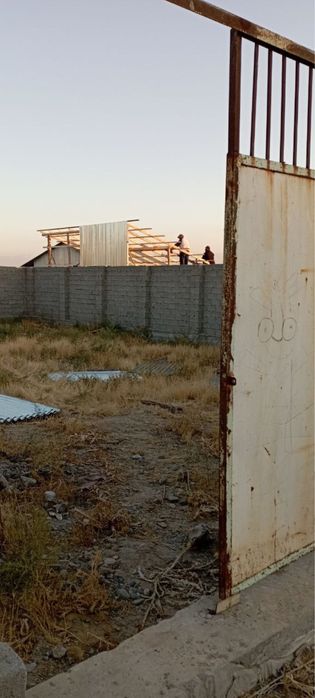 6 So’tiq uy sotiladi samarqand city atrofida uy sharoiti yaxshi yangi