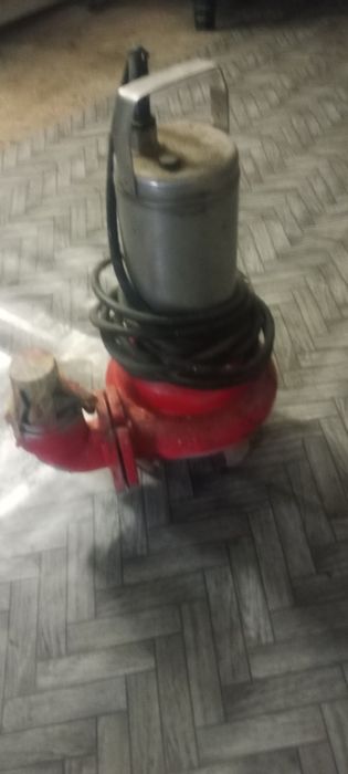 Vand Pompa sumersibila Lowara  380.Motor 2,2 Kv