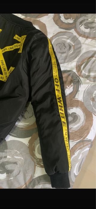 Geaca Off White neagra