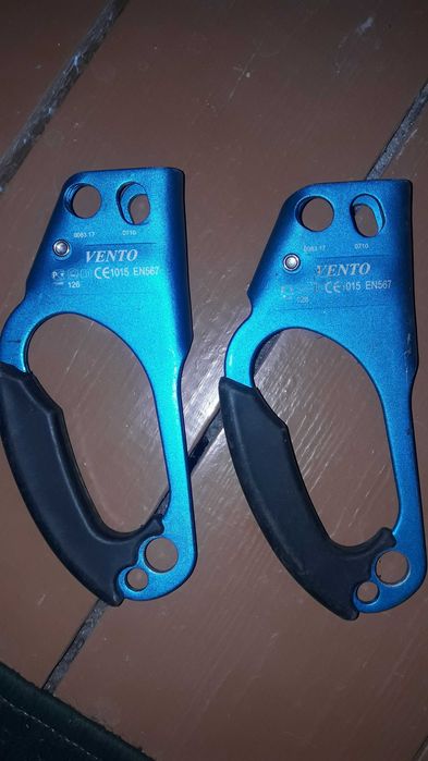 Продам джумары и карабины