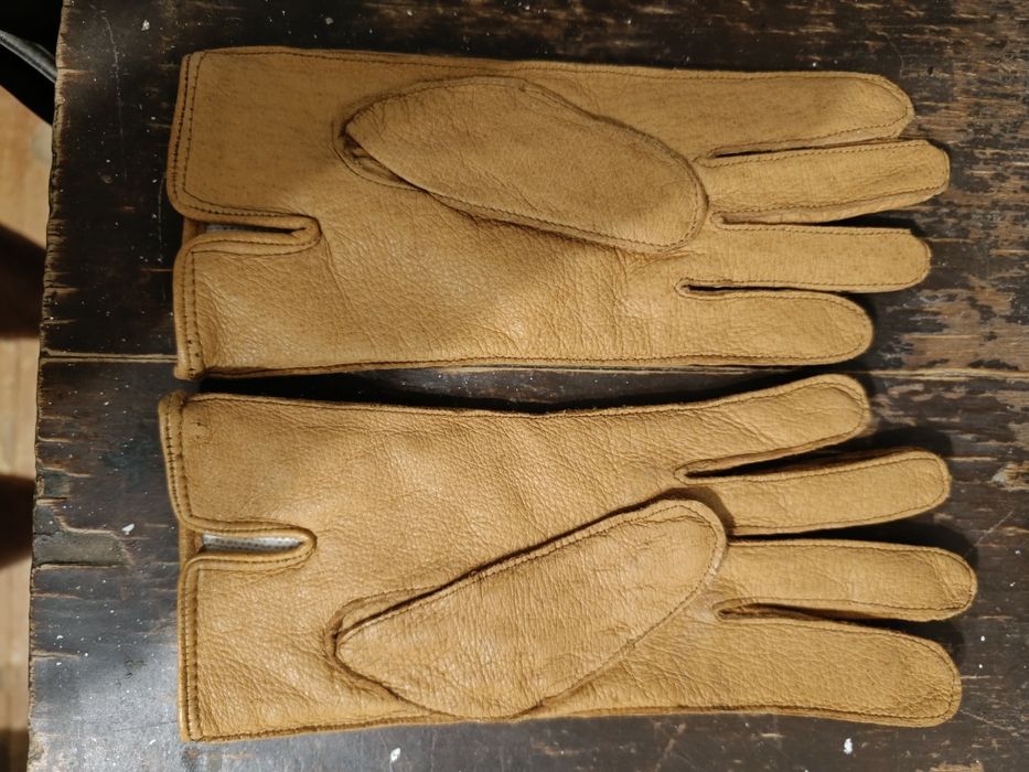 Продам перчатки продам