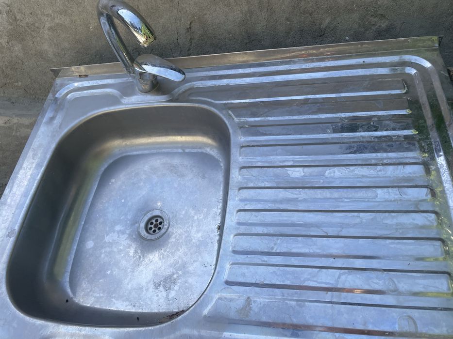 Srochna Moyka sotiladi