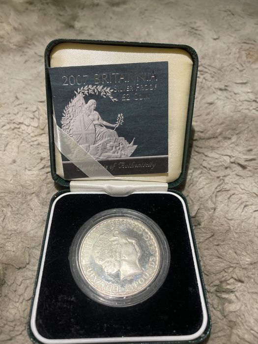 Коллекционная монета