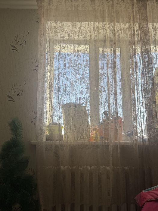 продам тюль 2,4м