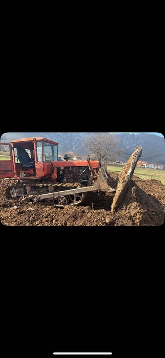 Услуги с Булдозер,Комбиниран багер и Мулчер.