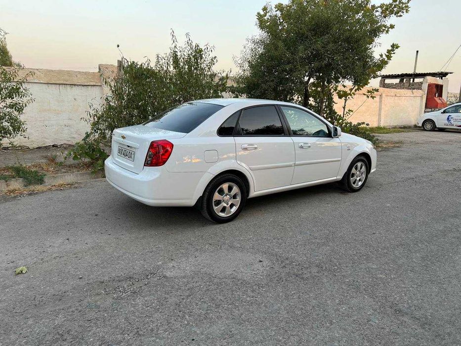 Gentra 3-pozitsiya 2022 yil idela xolatda