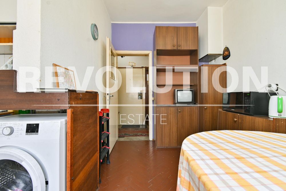 Продава се Двустаен апартамент в София, Лозенец - 55 кв.м за 4364 €/кв.м - Снимка #3