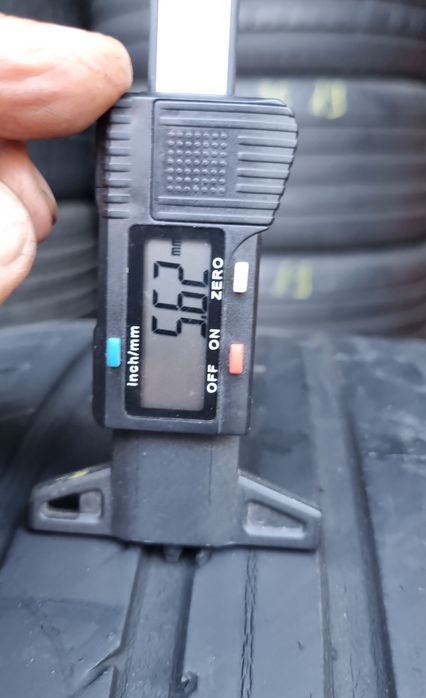 2 Anvelope Vară Good Year 255 40 R18 RUN-FLAT Stare Perfectă.