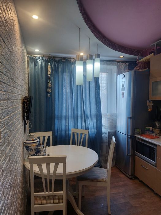 Продам 3ех комнатную квартиру