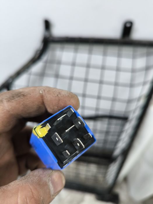 Реле светлини Гранд Чероки Grand Charoki