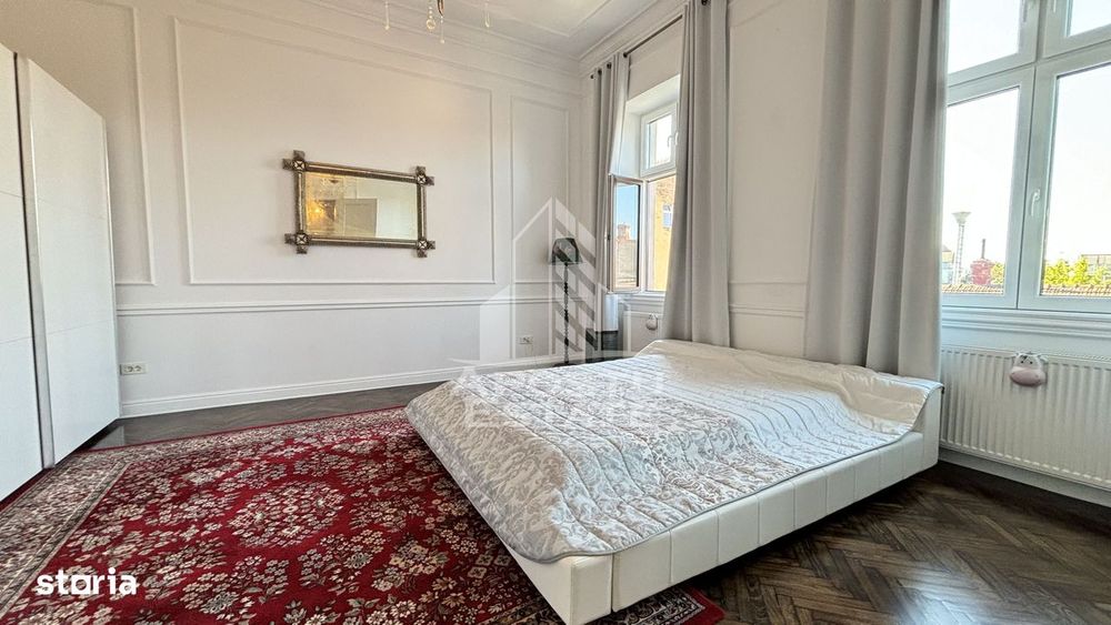 Apartament cu 3 camere de vanzare, cladire istorica, Timisoara, Timis