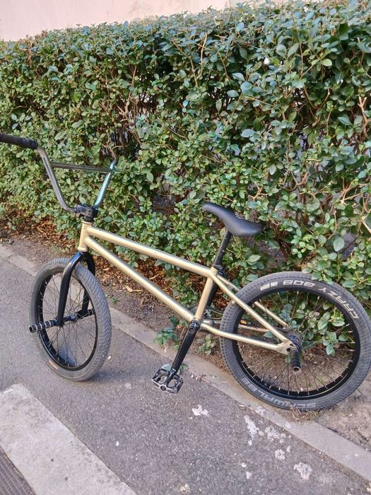BMX original,schimb cu mașină