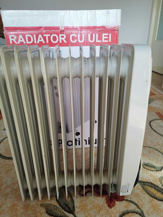 Radiator cu ulei 2400 W