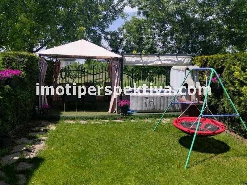 Продава се Къща в Пловдив, Кючук Париж - 180 кв.м за 1037 €/кв.м - Снимка #2