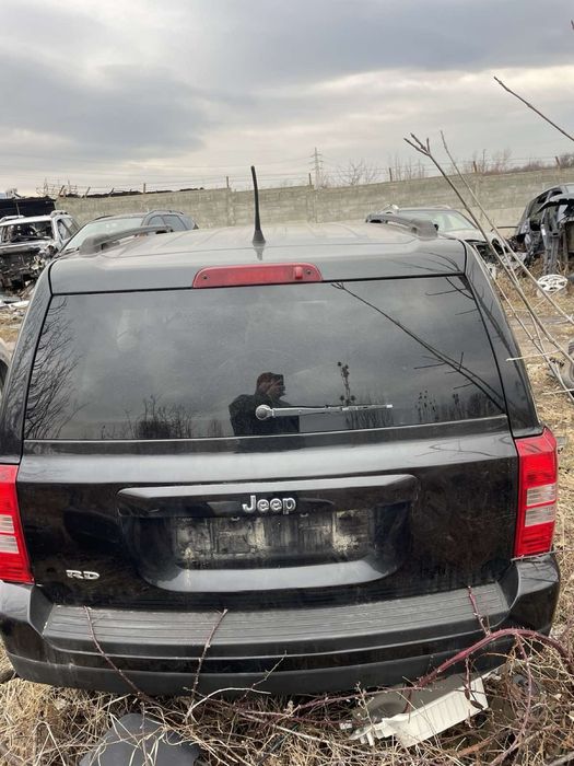 Jeep Patriot на части